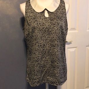 Worthington sleeveless top. EUC